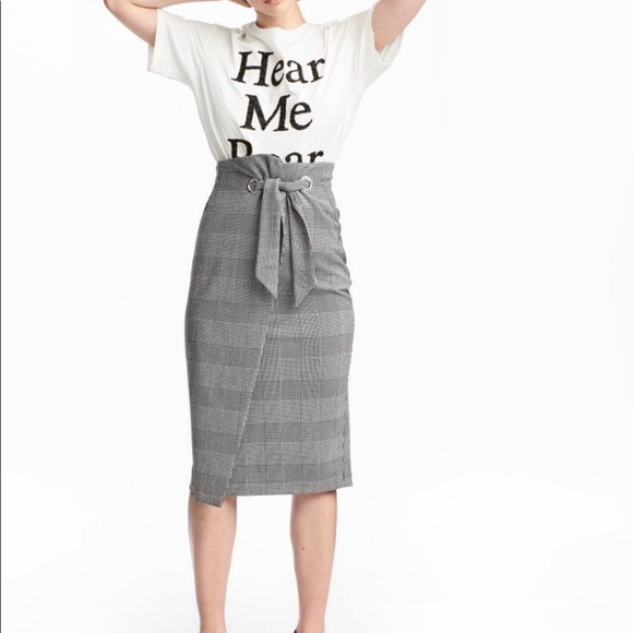 H&M Houndstooth Pencil Skirt - Picture 2 of 6